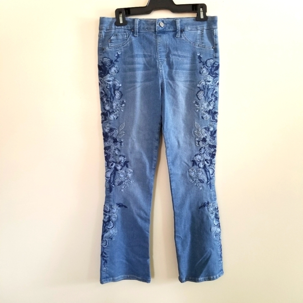 Laurie Felt Floral Embroidery Vital Stretch Denim Jeans Blues Size Small Petite